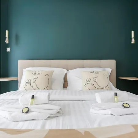 Апартаменты Guestready - Modern 2 Bedrooms Near Louvre *